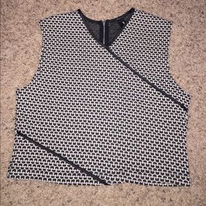 Y Yigal X Design Lab Lord & Taylor Black/White Top